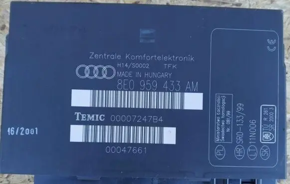 Audi A4 S4 B6 8E 8H Gateway control module