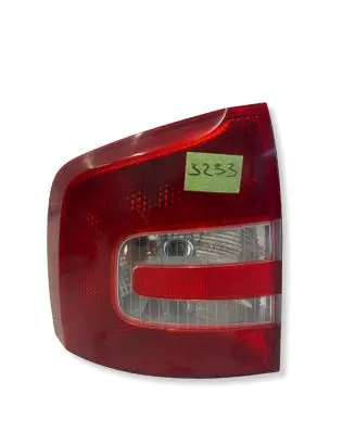 Skoda Octavia Mk2 (1Z) Rear/tail lights 1Z9945095