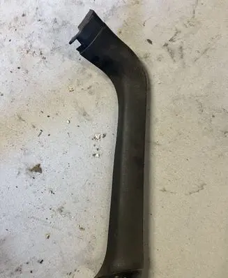 Mitsubishi Outlander Tailgate/trunk side cover trim 