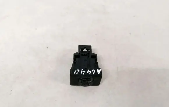 Toyota RAV 4 (XA30) Headlight level height control switch 134159