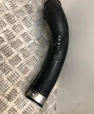 Mercedes-Benz E W211 Intercooler hose/pipe A2115282082Q4