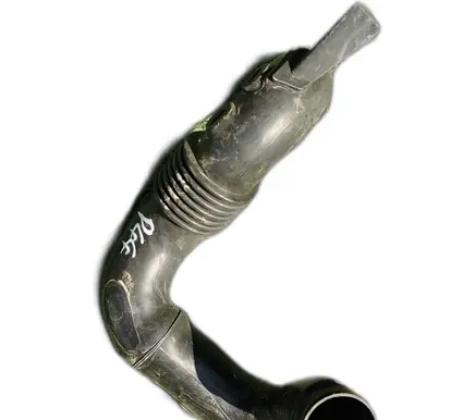 Opel Movano B Coolant pipe/hose 165554107R