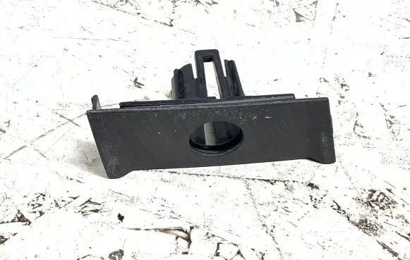 Volkswagen Touareg II Front parking sensor holder (PDC) 7P6919494A