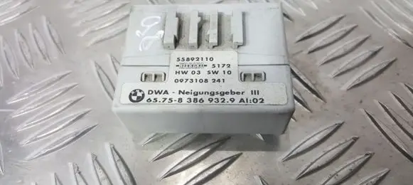 BMW 3 E46 Yaw turn rate sensor 8386932