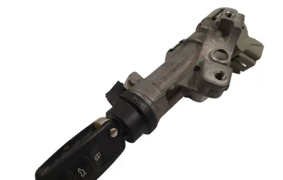 Volkswagen Transporter - Caravelle T5 Ignition lock 6R0905851K 5K0837202Q