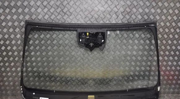 Mercedes-Benz E W214 Front windscreen/windshield window A2146703200555