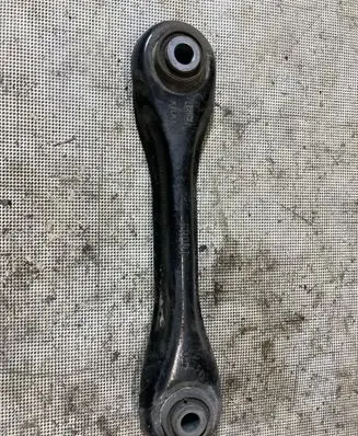 Volvo V40 Rear control arm BV615K743AA