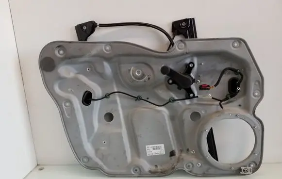 Volkswagen Caddy Front door manual window regulator 2K1837751BL
