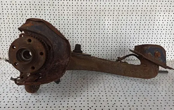 Audi TT Mk1 Rear wheel hub spindle/knuckle 1J0605220F