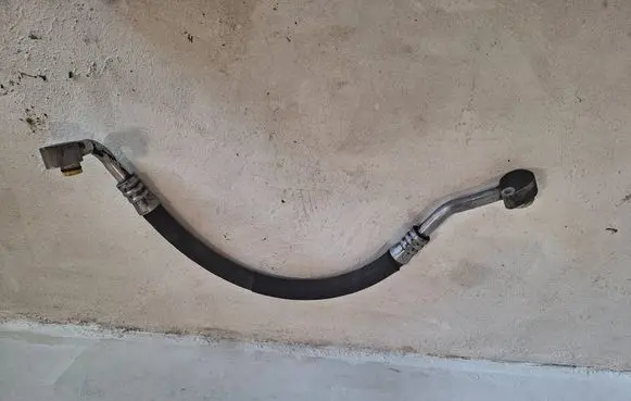 Audi A6 S6 C6 4F Air conditioning (A/C) pipe/hose 4F0260707
