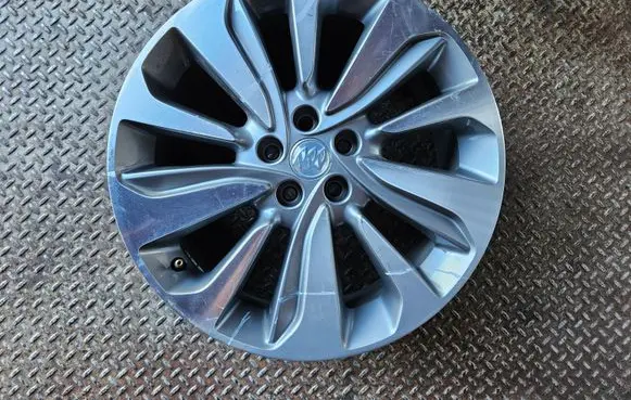 Buick Encore I R18 alloy rim 94539563