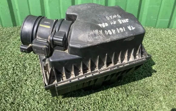 Renault Master III Air filter box 8200751534 8200824914