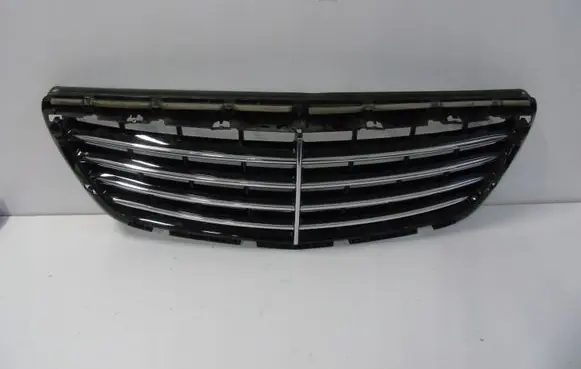 Mercedes-Benz S W222 Front bumper upper radiator grill