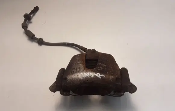 Volvo V40 Front brake caliper 36000485