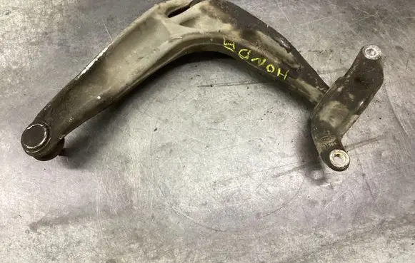 Honda Civic Front lower control arm/wishbone 51393
