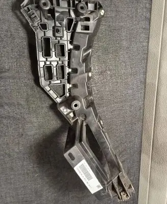 Porsche Macan (95B) Rear bumper corner part panel trim 95B807453H