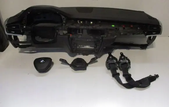 BMW X5 F15 Radio/GPS head unit trim