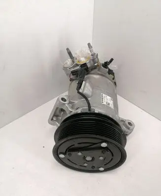 Volvo XC60 Air conditioning (A/C) compressor (pump) 31497908