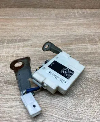 Toyota Prius (XW20) Other control units/modules 8999247020