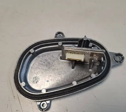 BMW X1 F48 F49 LED ballast control module 90156097
