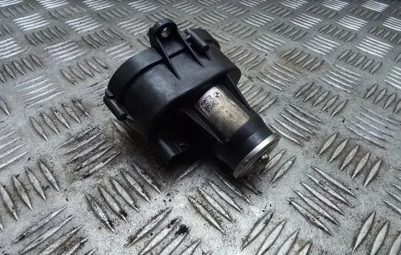 BMW 3 E90 E91 Intake manifold valve actuator/motor 8575534 0280751005