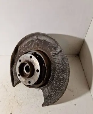 BMW 5 E60 E61 Rear wheel hub