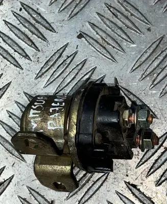 Mitsubishi Pajero Glow plug pre-heat relay 06892