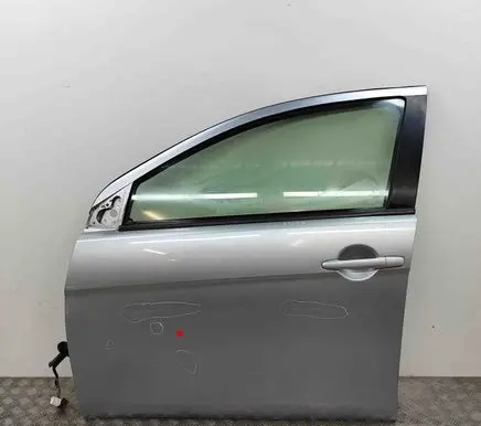 Mitsubishi Lancer Front door 5700A557