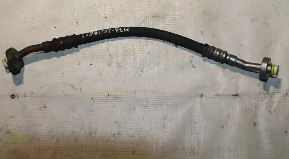 Volvo V60 Air conditioning (A/C) pipe/hose