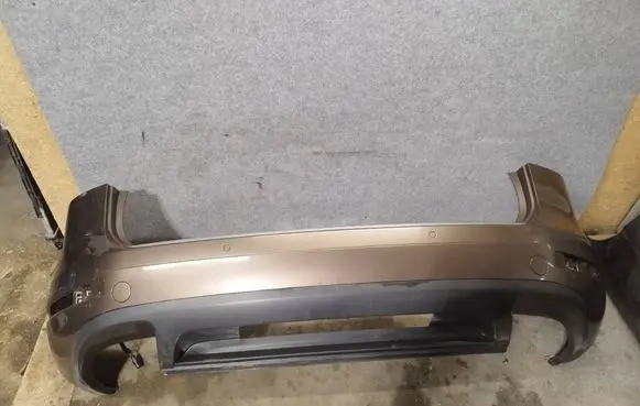 Volkswagen Touareg II Rear bumper 7P6807568 1355K70490 7P6971104