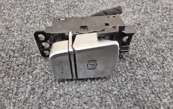 BMW 7 G11 G12 Hand parking brake switch 9384255