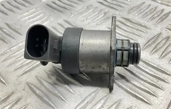 Volkswagen Tiguan Fuel pressure sensor 0928400768