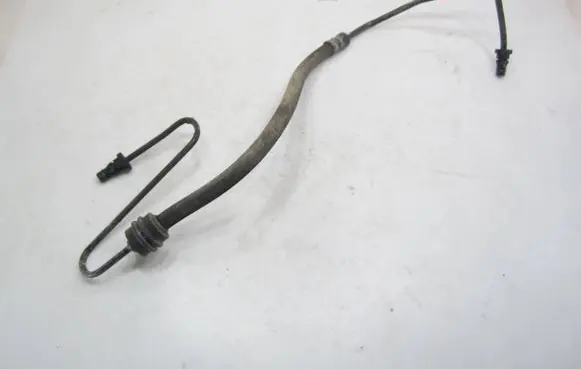 Volkswagen Golf VI Clutch pipe/line 