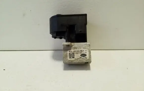 Volkswagen e-Golf Air conditioning (A/C) expansion valve 4M0816703A