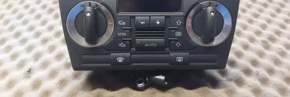 Audi A3 S3 8P Climate control unit 8P0820043AC