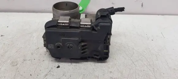 Volkswagen Polo VI Throttle body valve 04C133062C