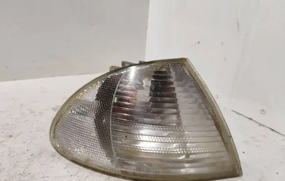 BMW 3 E46 Front indicator light 185419 010371R
