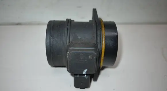 Jaguar XF X250 Mass air flow meter 4R8Q12B579AC