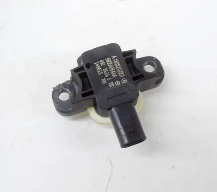 Maserati Ghibli Airbag deployment crash/impact sensor 56054084AA A1668210351