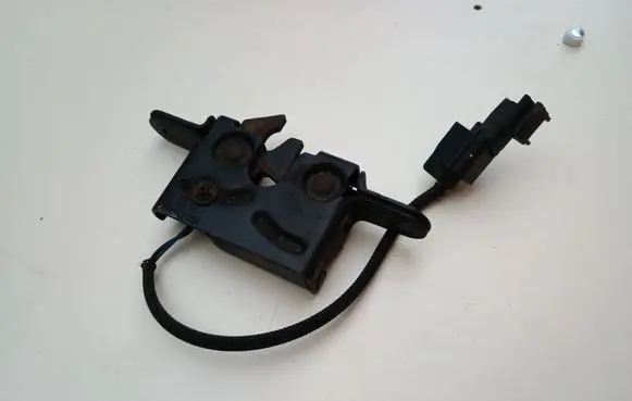 Renault Master III Engine bonnet/hood lock/catch 656010C010R