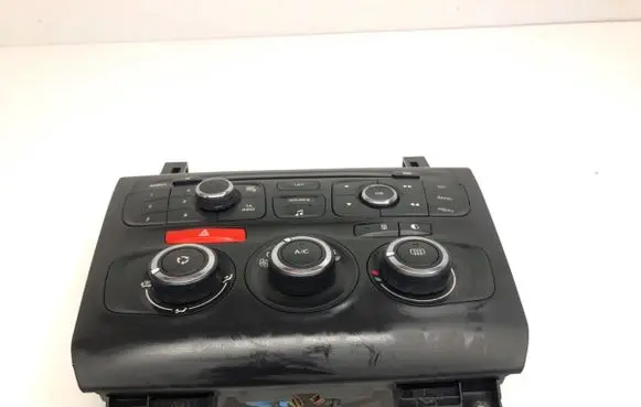 Citroen C4 II Interior fan control switch 9666395977
