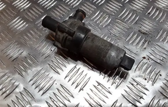 Volkswagen II LT Electric auxiliary coolant/water pump 039202002