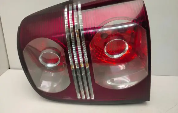 Volkswagen Touran I Rear/tail lights
