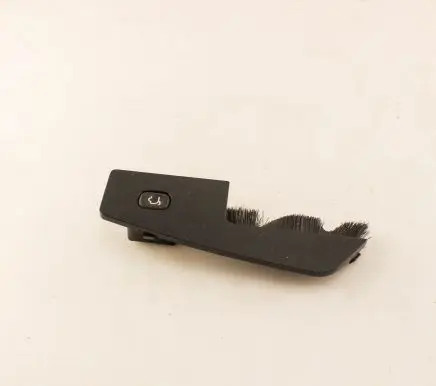 Dodge Caravan Tailgate/boot open switch button 04602751AA