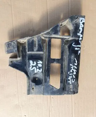 Volkswagen Crafter Front bumper mounting bracket A906