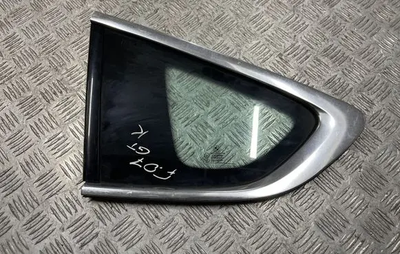 BMW 5 GT F07 Rear side window