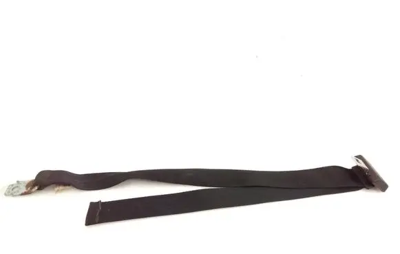 Middle seatbelt (rear)