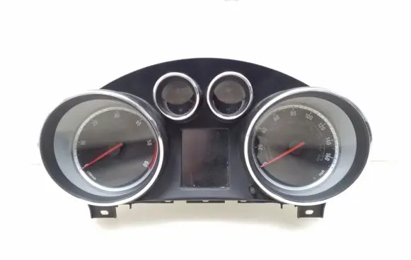 Opel Insignia A Speedometer (instrument cluster) 20970766