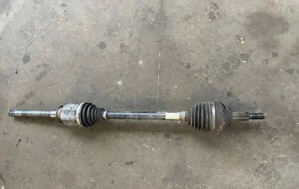 Jeep Grand Cherokee Front driveshaft 68193660AA