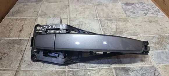 Opel Astra H Front door exterior handle 24463524 12364